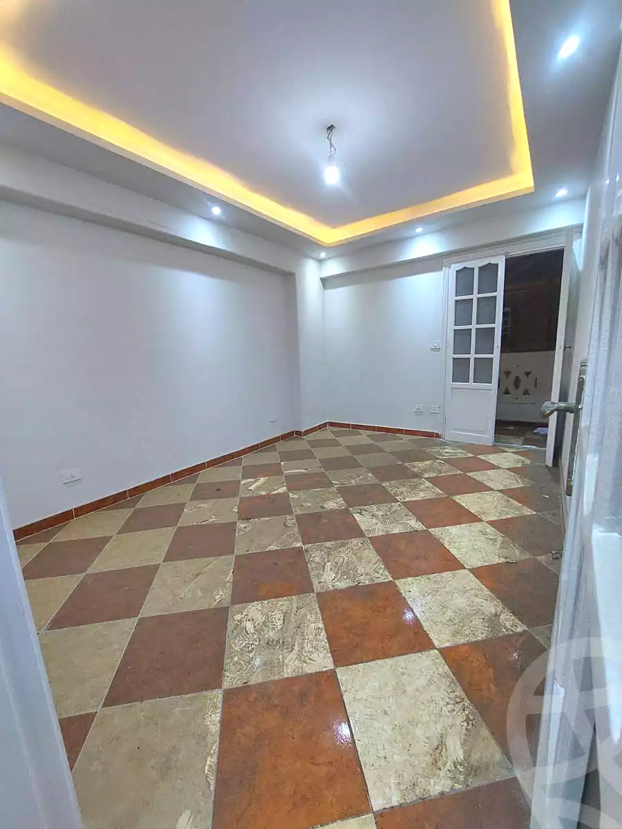https://aqarmap.com.eg/ar/listing/6867871-for-sale-alexandria-miami-shr-jml-bd-lnsr