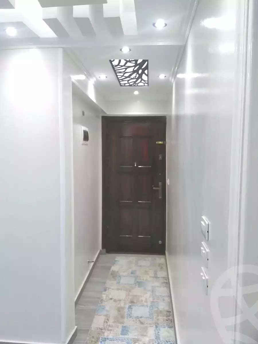 https://aqarmap.com.eg/ar/listing/6867909-for-sale-alexandria-el-asafra-shr-45
