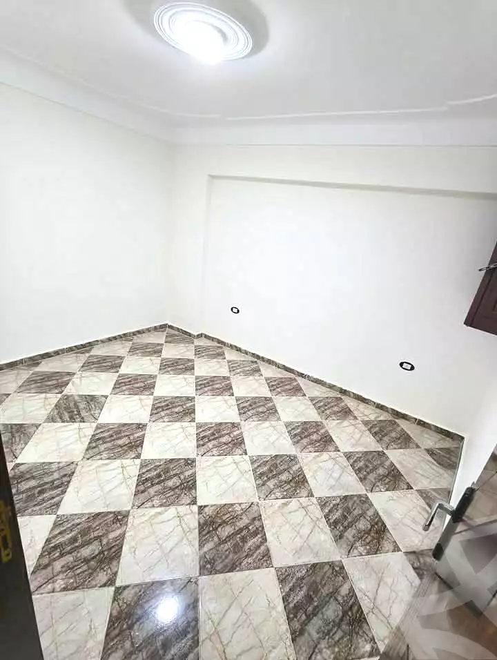 https://aqarmap.com.eg/en/listing/6868075-for-sale-alexandria-lsywf-el-falki