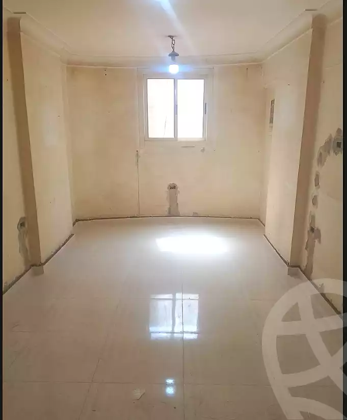 https://aqarmap.com.eg/ar/listing/6868358-for-sale-alexandria-sydy-bshr-sydy-bshr-bhry-el-shaikh-hussein-soliman-18-st