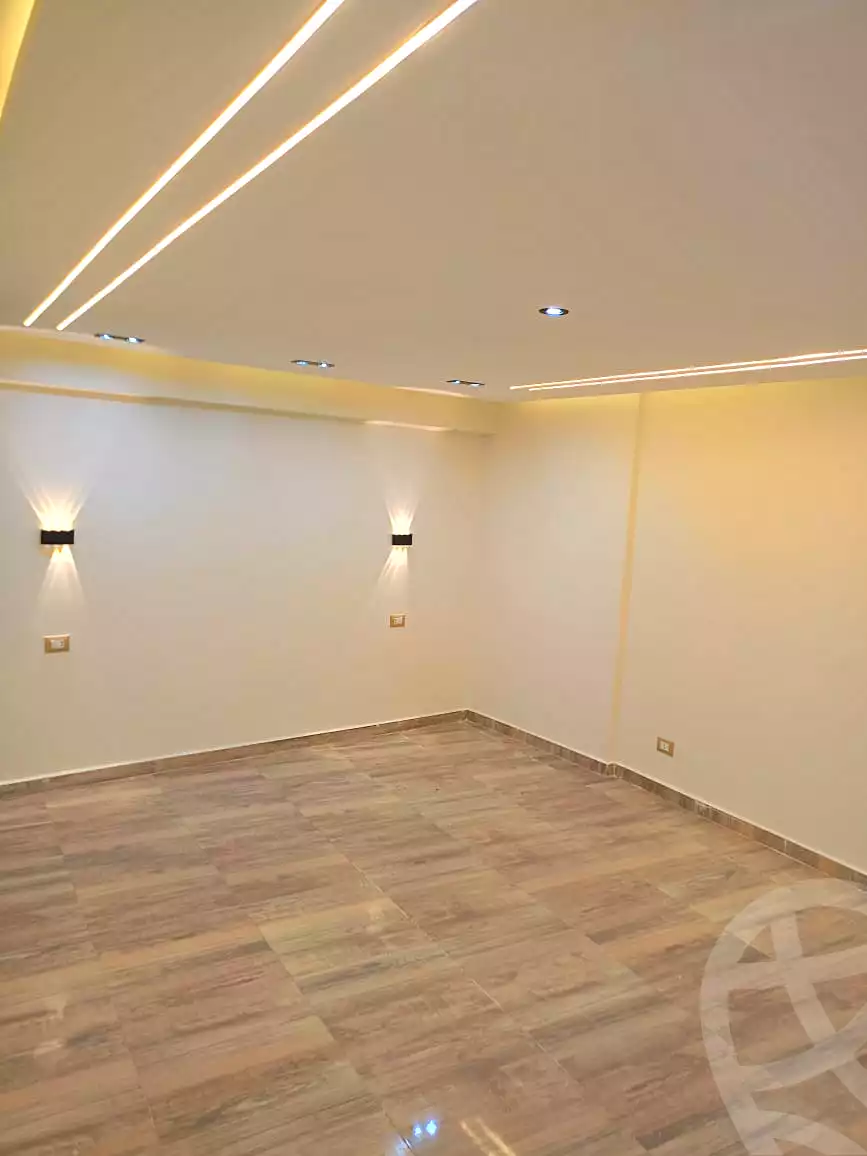 https://aqarmap.com.eg/ar/listing/6868399-for-sale-alexandria-miami-mahmoud-el-isawy-st