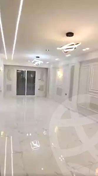 https://aqarmap.com.eg/ar/listing/6868410-for-sale-alexandria-al-agamy-el-hanouvel-radwan-st