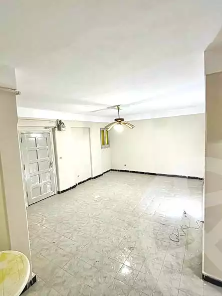https://aqarmap.com.eg/ar/listing/6868564-for-sale-alexandria-al-agamy-lbytsh-shahr-al-assal-st