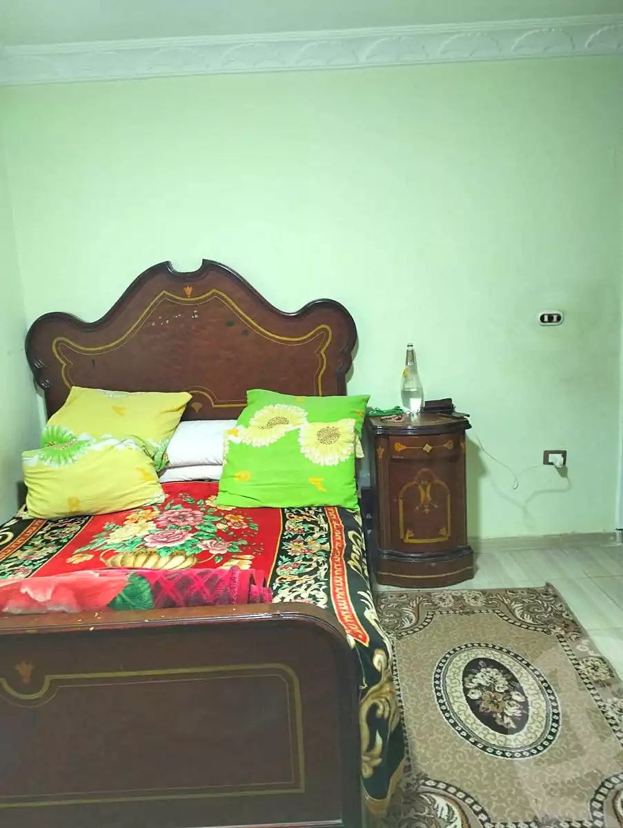 https://aqarmap.com.eg/ar/listing/6868574-for-sale-alexandria-al-agamy-lbytsh-el-hay-st