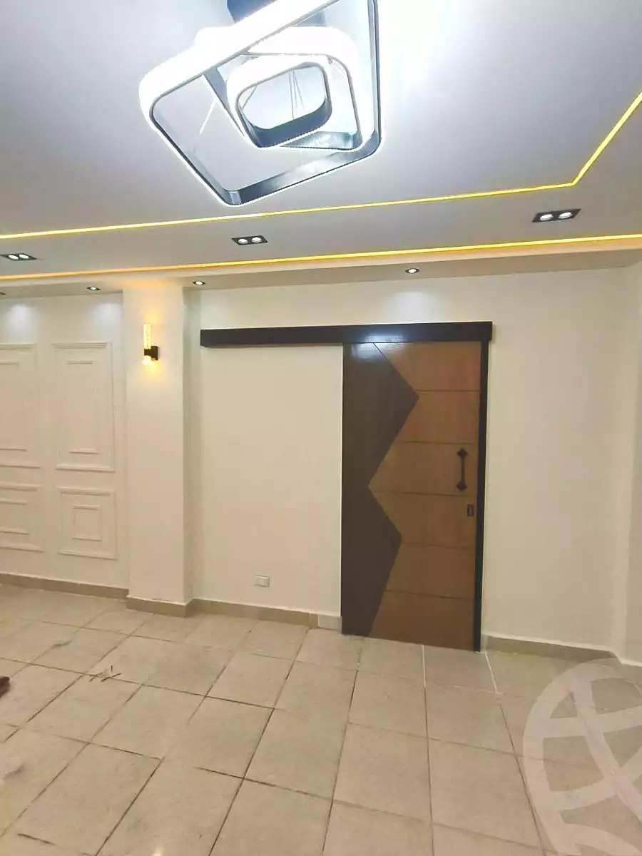https://aqarmap.com.eg/ar/listing/6868634-for-sale-alexandria-al-agamy-lbytsh-al-samalehy-1-st