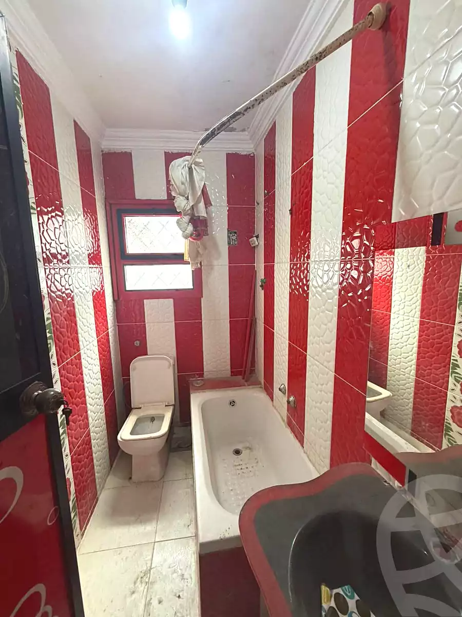 https://aqarmap.com.eg/ar/listing/6868642-for-sale-alexandria-al-agamy-lbytsh-al-andalous-wa-al-hgaz-st