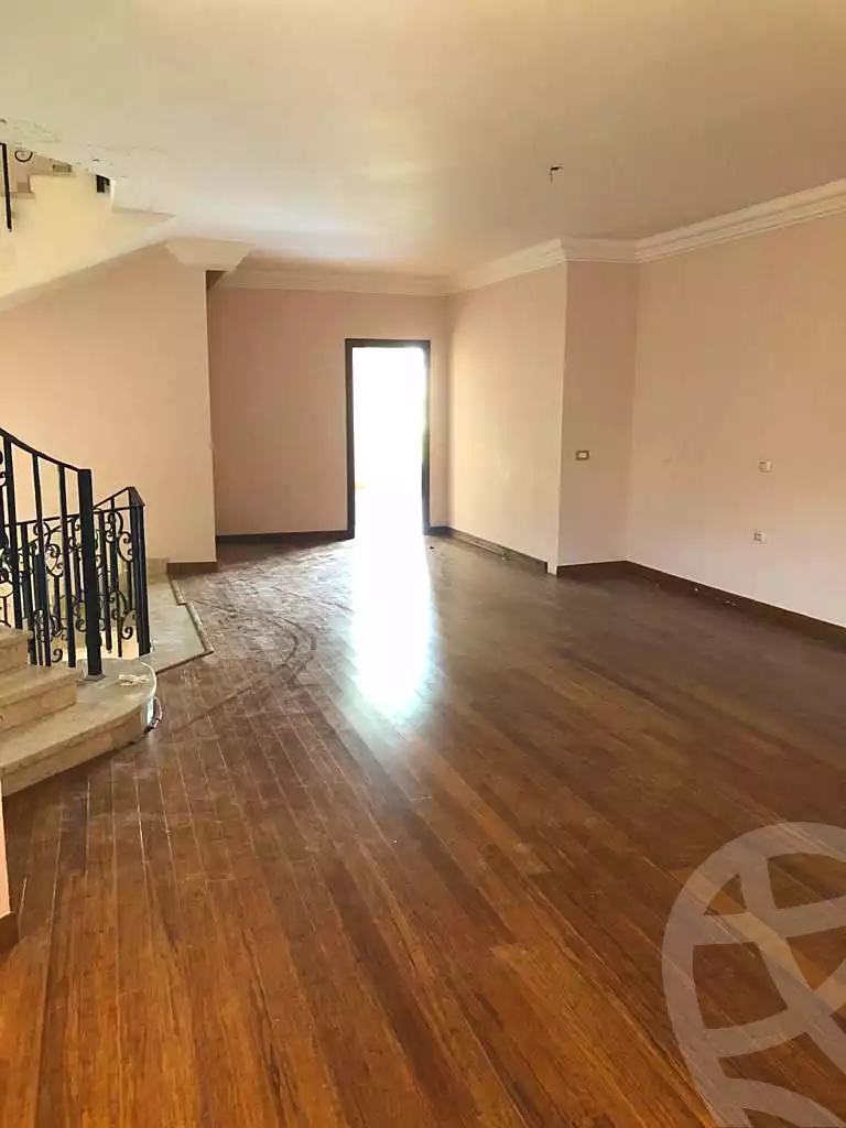 https://aqarmap.com.eg/ar/listing/6868656-for-sale-cairo-new-cairo-compounds-el-deyar-mokhabarat