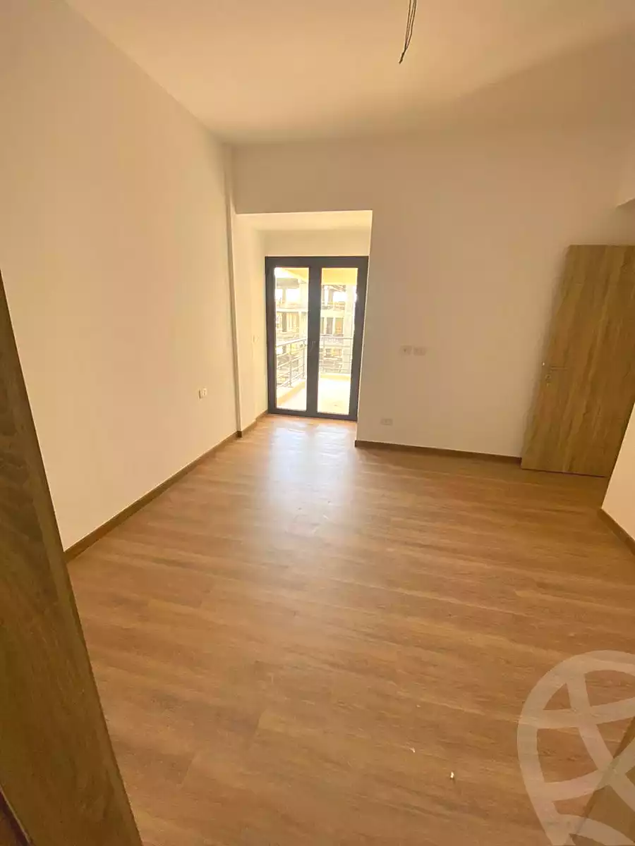https://aqarmap.com.eg/en/listing/6868677-for-sale-cairo-new-cairo-compounds-fifth-square