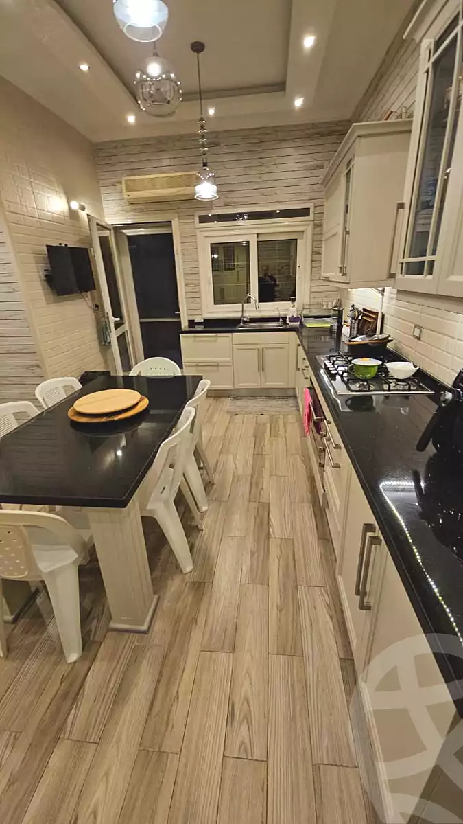 https://aqarmap.com.eg/ar/listing/6868697-for-sale-cairo-new-cairo-lrhb-city-phase-5-talaat-mostafa-st
