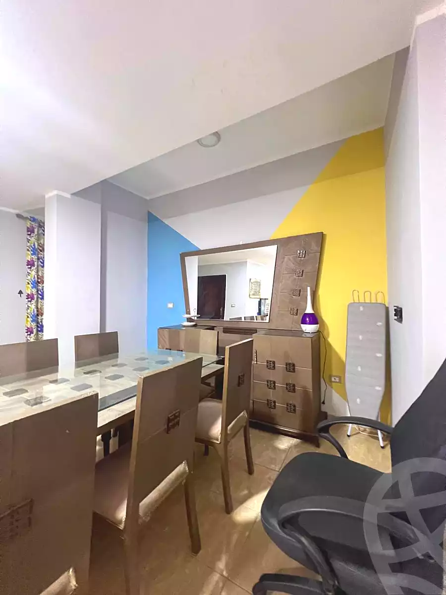 https://aqarmap.com.eg/en/listing/6868717-for-rent-cairo-6th-of-october-compounds-jrdyny-lshms