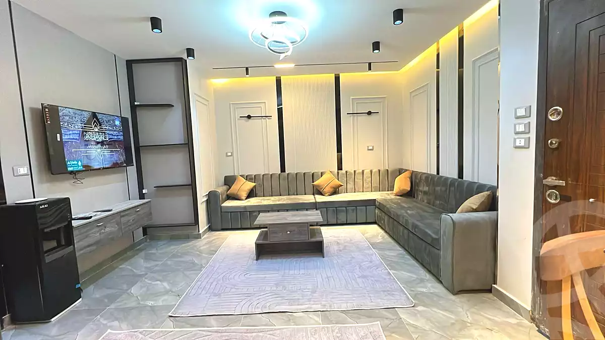 https://aqarmap.com.eg/ar/listing/6868722-for-rent-cairo-6th-of-october-el-ahyaa-neighborhood-1st-seventh-neighborhood