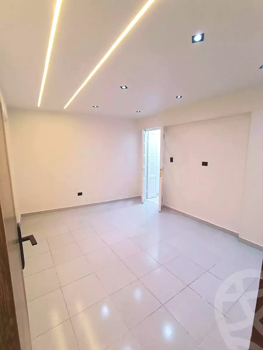 https://aqarmap.com.eg/ar/listing/6868822-for-sale-alexandria-miami-mohammed-galal-hammad-st