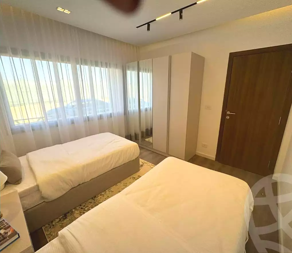 https://aqarmap.com.eg/ar/listing/6869015-for-sale-cairo-el-sheikh-zayed-city-lshykh-zyd-ljdyd-mar-ville-compound-almarasem
