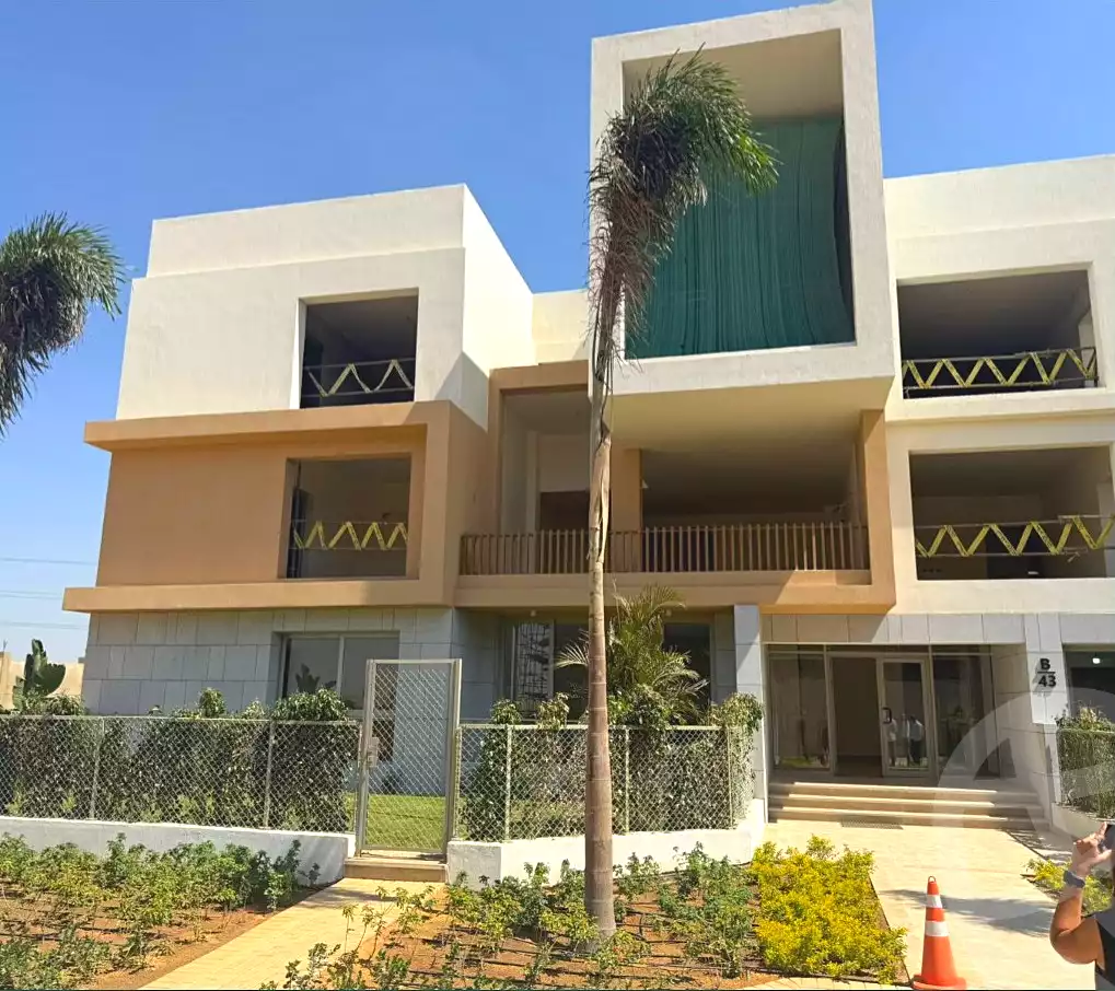 https://aqarmap.com.eg/ar/listing/6869075-for-sale-cairo-el-sheikh-zayed-city-lshykh-zyd-ljdyd-mar-ville-compound-almarasem