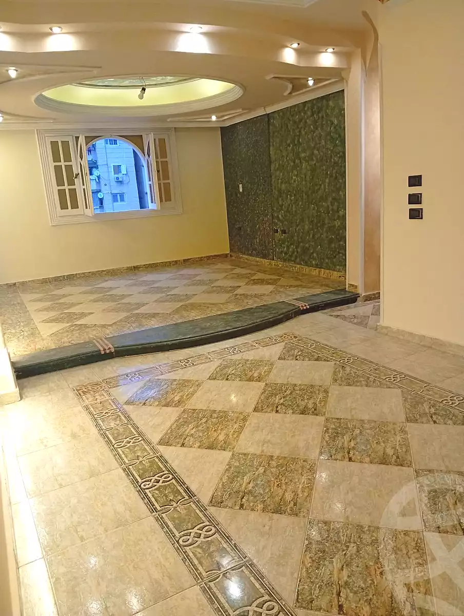 https://aqarmap.com.eg/ar/listing/6869551-for-sale-alexandria-sydy-bshr-sydy-bshr-bhry-gamal-abd-el-nasir-st