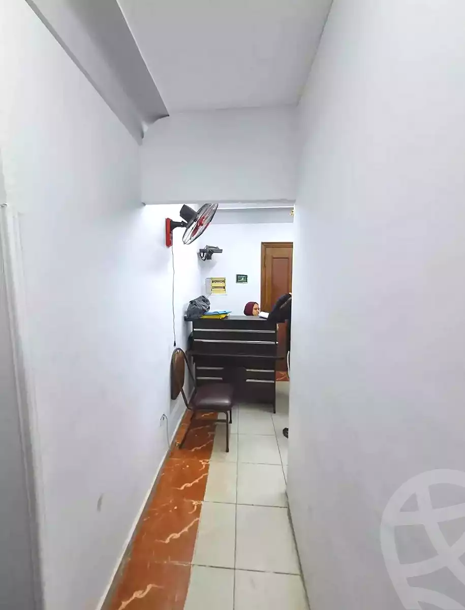 https://aqarmap.com.eg/ar/listing/6869673-for-sale-alexandria-ganaklis
