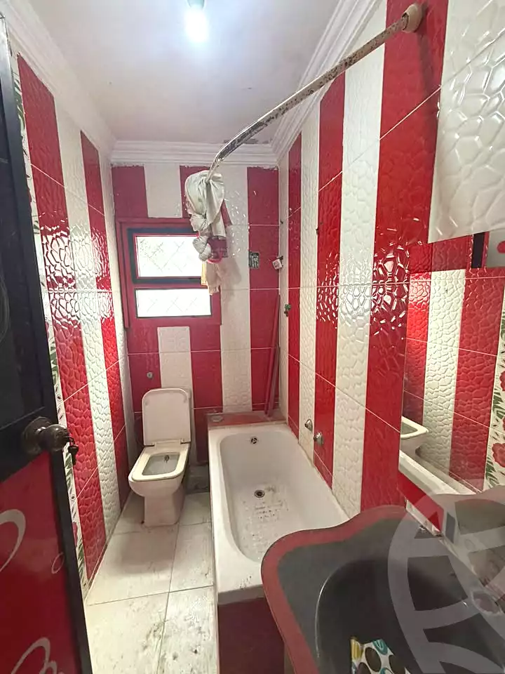 https://aqarmap.com.eg/ar/listing/6869879-for-sale-alexandria-al-agamy-lbytsh-al-andalous-wa-al-hgaz-st