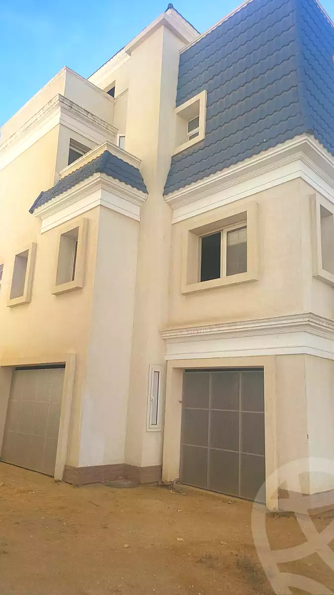 https://aqarmap.com.eg/ar/listing/6869896-for-sale-cairo-6th-of-october-compounds-mountain-view-chillout-park-mountain-view-lakeside