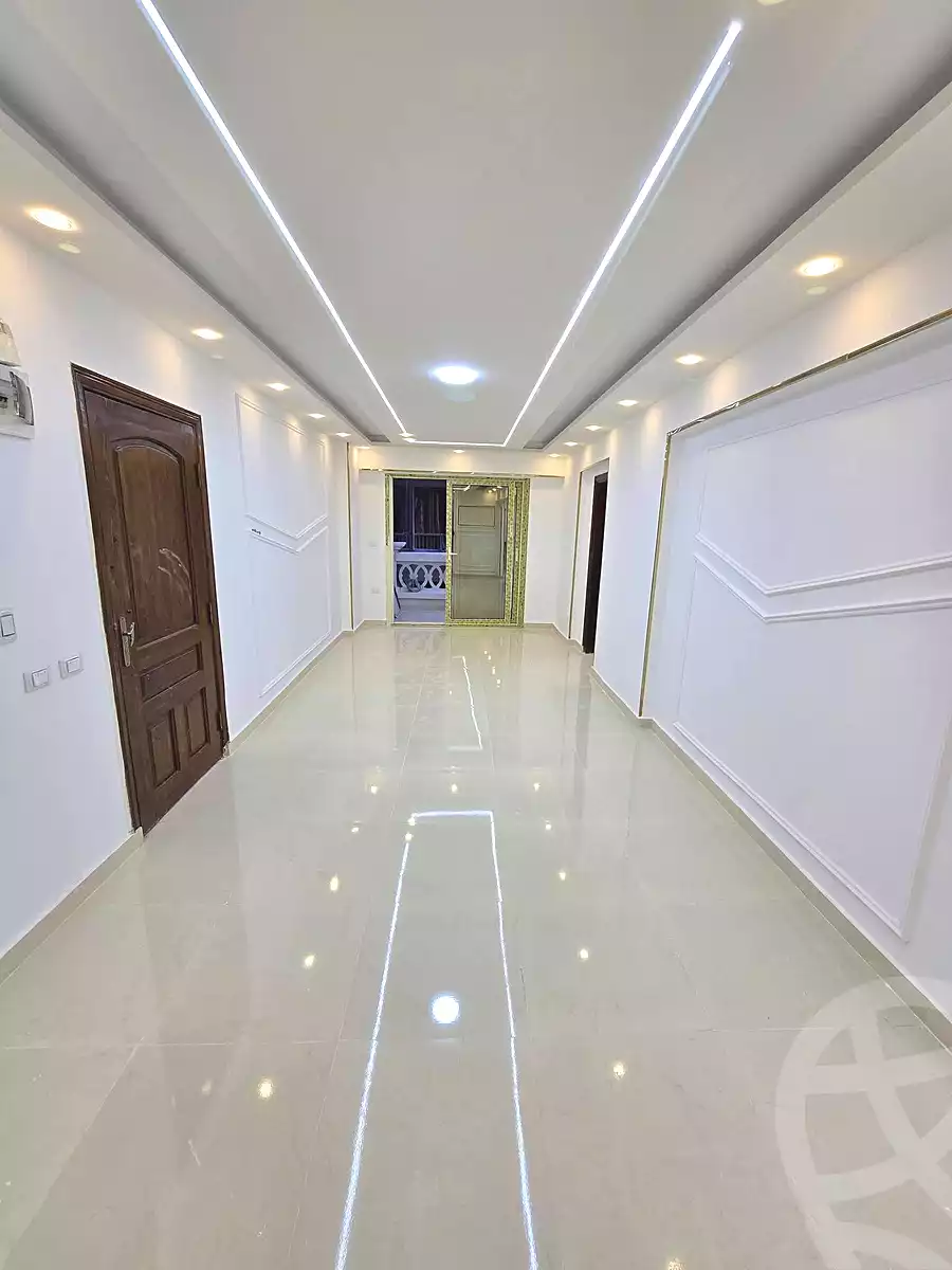 https://aqarmap.com.eg/en/listing/6869942-for-sale-alexandria-el-mandara-alex-el-mandara-bahri
