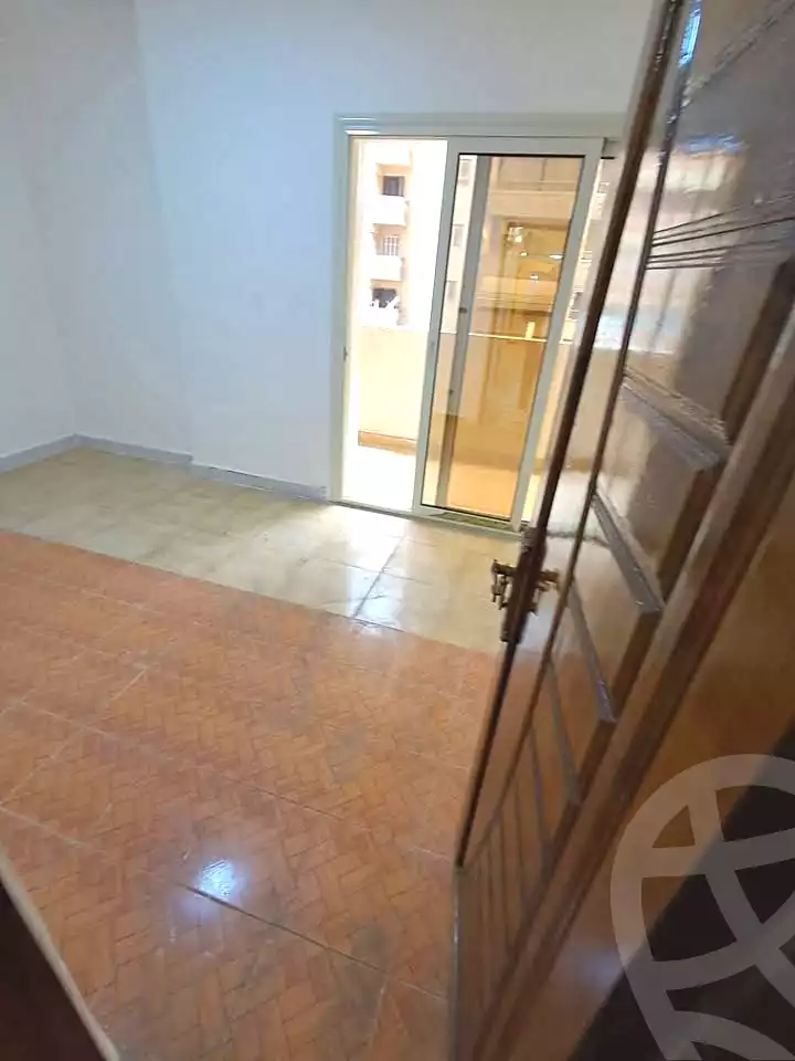 https://aqarmap.com.eg/ar/listing/6869963-for-sale-alexandria-miami-mahmoud-el-isawy-st
