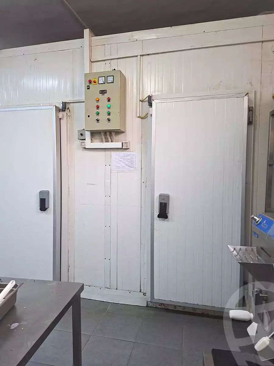 https://aqarmap.com.eg/ar/listing/5411633-for-sale-cairo-al-oubour-el-manateq-el-snaaya-industrial-b-g