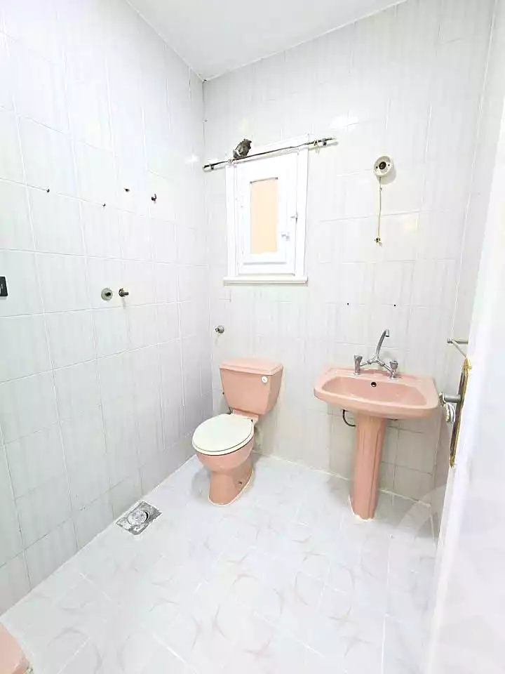 https://aqarmap.com.eg/en/listing/6870146-for-sale-alexandria-al-agamy-shataa-el-nakheel
