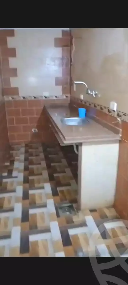https://aqarmap.com.eg/ar/listing/6870153-for-sale-alexandria-al-agamy-el-hanouvel-el-kholafaa-el-rashdeen-st