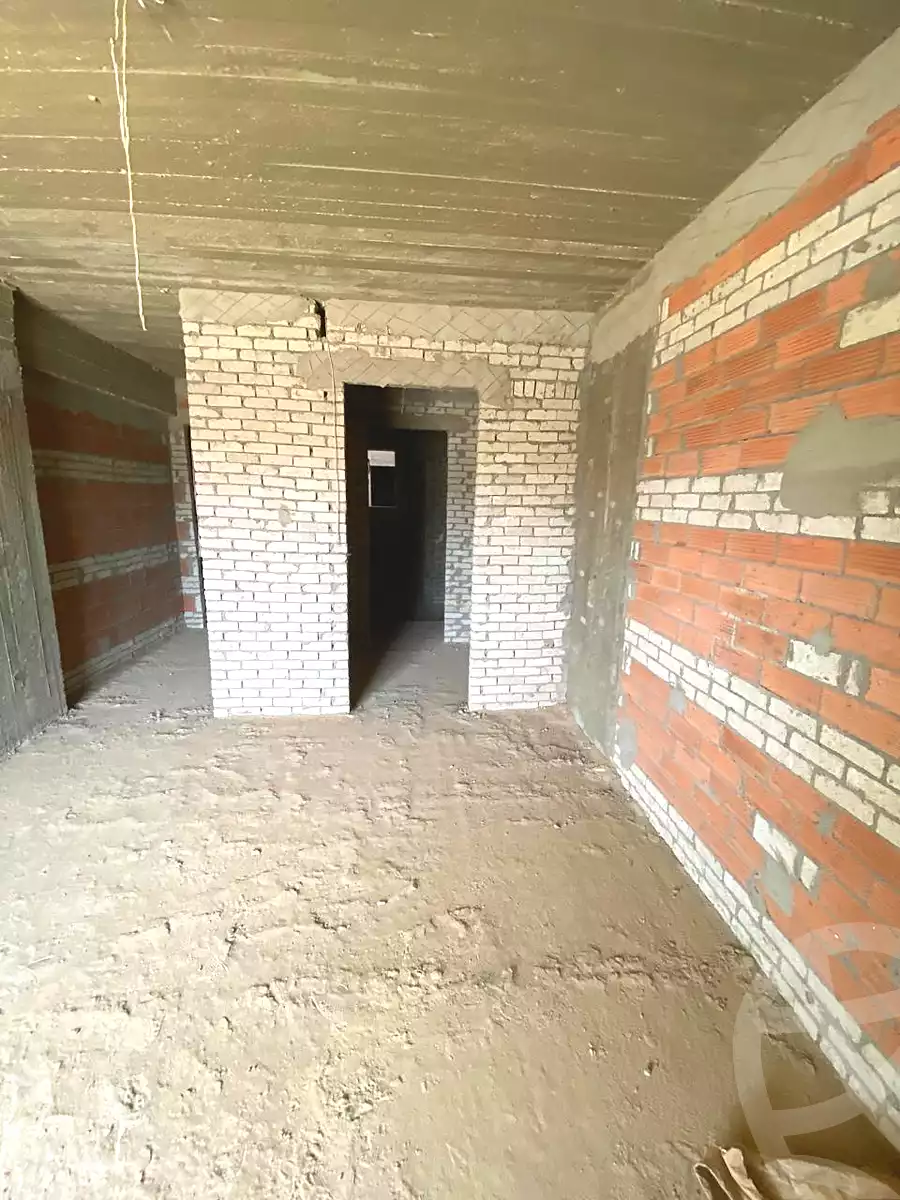 https://aqarmap.com.eg/ar/listing/6870221-for-sale-cairo-new-cairo-compounds-mwntn-fyw-y-syty-club-park-mountain-view-icity