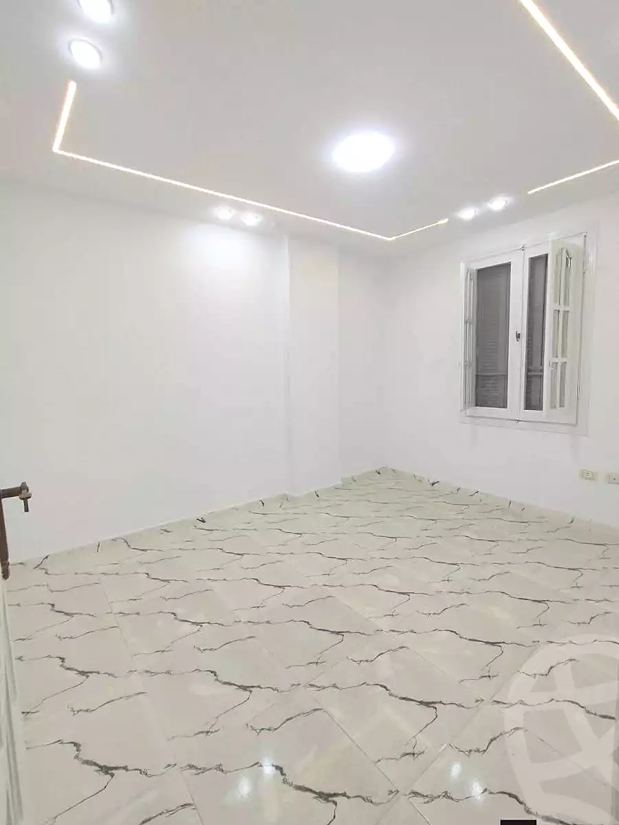 https://aqarmap.com.eg/en/listing/6870306-for-sale-alexandria-al-agamy-lbytsh-el-salam-st