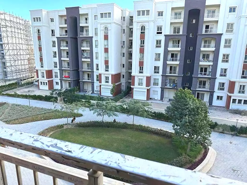 https://aqarmap.com.eg/ar/listing/6870442-for-sale-alexandria-king-maryot-compounds-alex-west