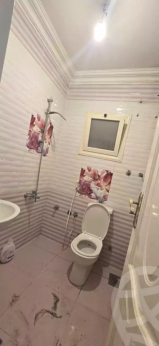 https://aqarmap.com.eg/ar/listing/6870699-for-rent-cairo-helwan-mostafa-fahmy-st