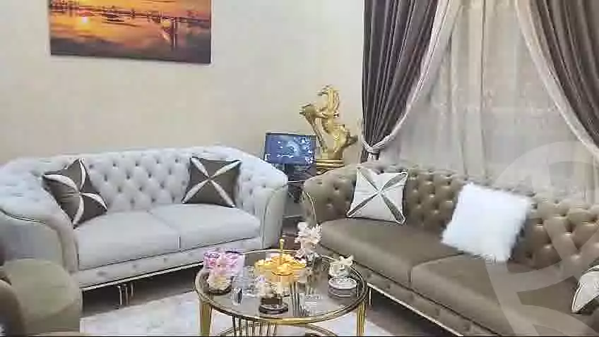 فيلا بـ٥ غرف نوم في جراند هايتس، صورة ٩ من ١٥