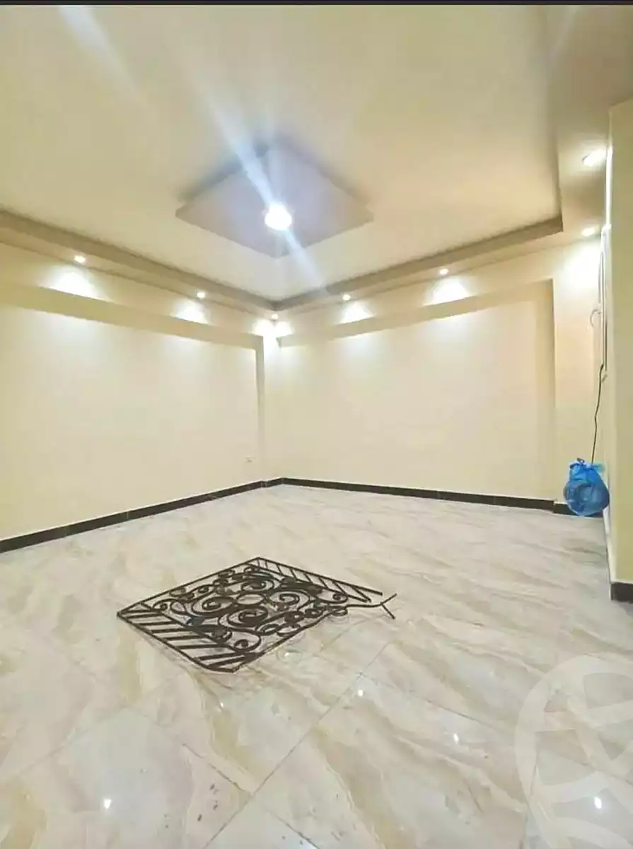 https://aqarmap.com.eg/ar/listing/6871440-for-sale-alexandria-al-agamy-lbytsh-shahr-al-assal-st