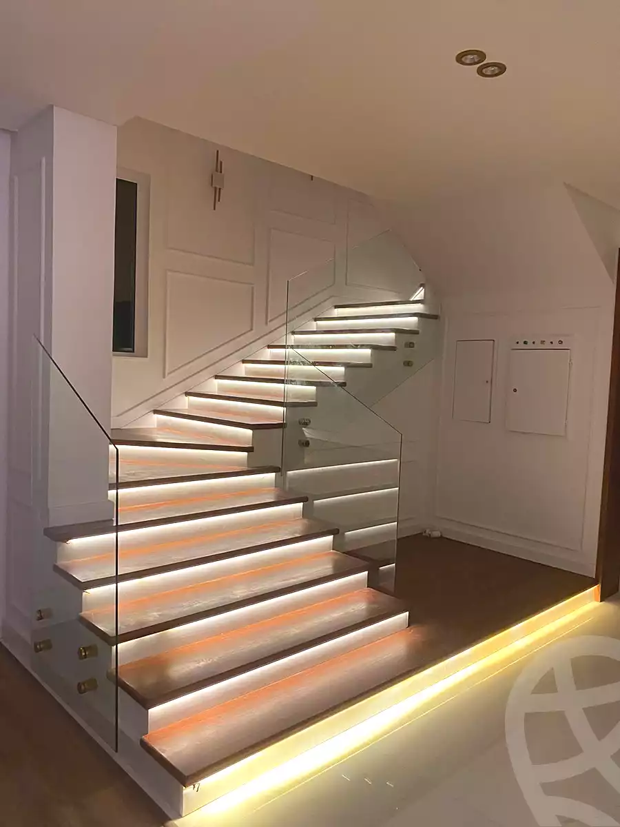 https://aqarmap.com.eg/ar/listing/6871443-for-rent-cairo-new-cairo-compounds-blm-hylz-qtmy-kstnshn