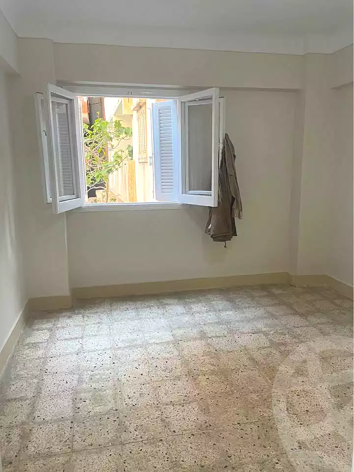 https://aqarmap.com.eg/ar/listing/6871562-for-sale-alexandria-al-agamy-el-hanouvel-el-kholafaa-el-rashdeen-st