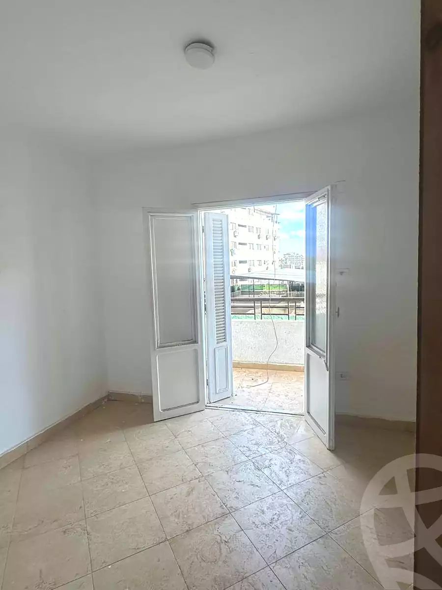 https://aqarmap.com.eg/ar/listing/6871904-for-sale-cairo-el-haram-shareaa-naser-el-thawrah