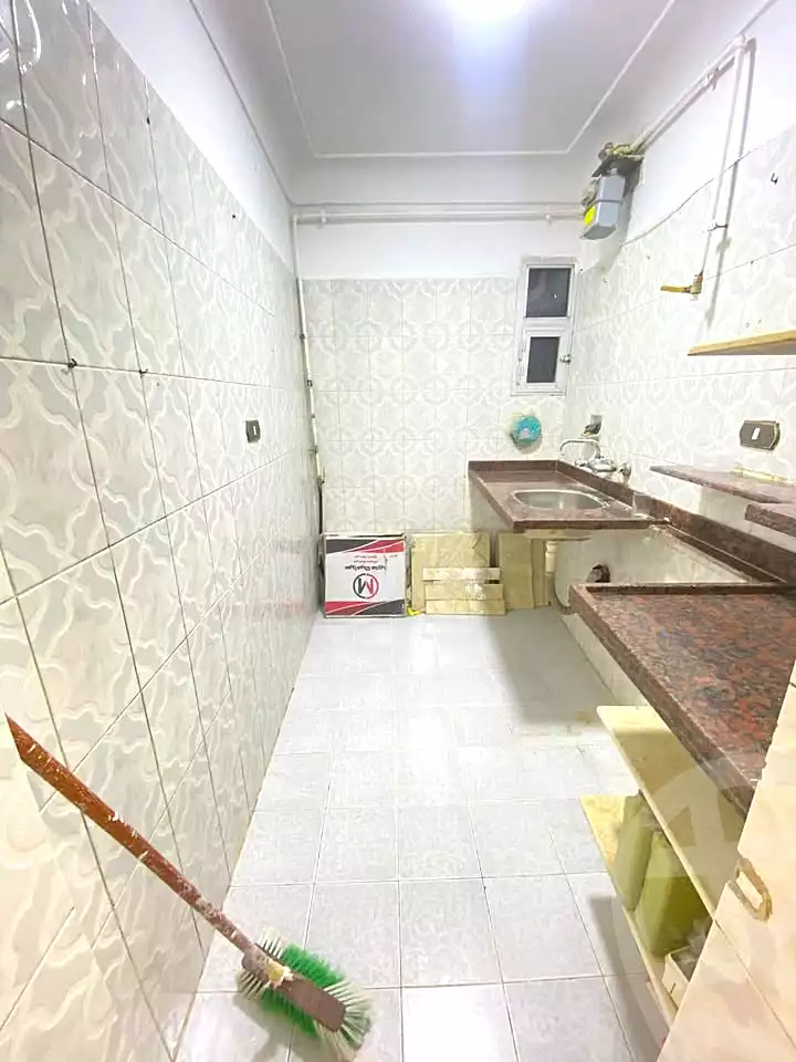 https://aqarmap.com.eg/ar/listing/6871907-for-sale-alexandria-al-agamy-el-hanouvel