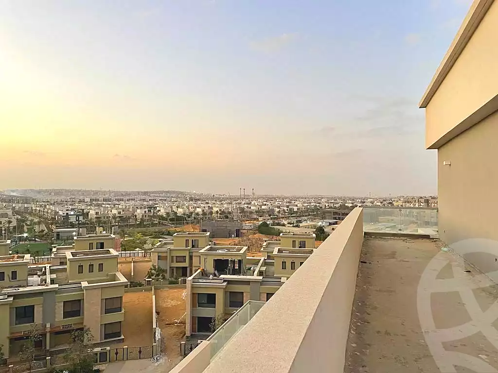 https://aqarmap.com.eg/en/listing/6871777-for-sale-cairo-new-cairo-compounds-lake-view