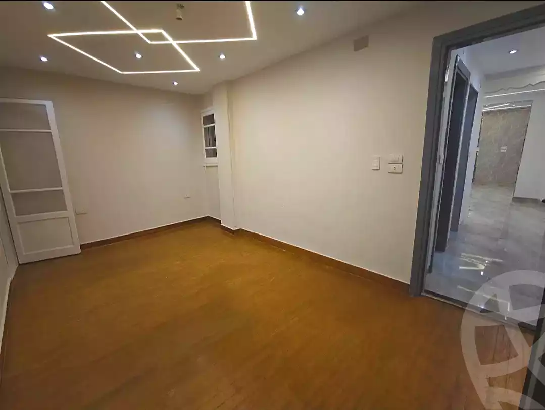 https://aqarmap.com.eg/en/listing/6872143-for-sale-alexandria-camp-cesar