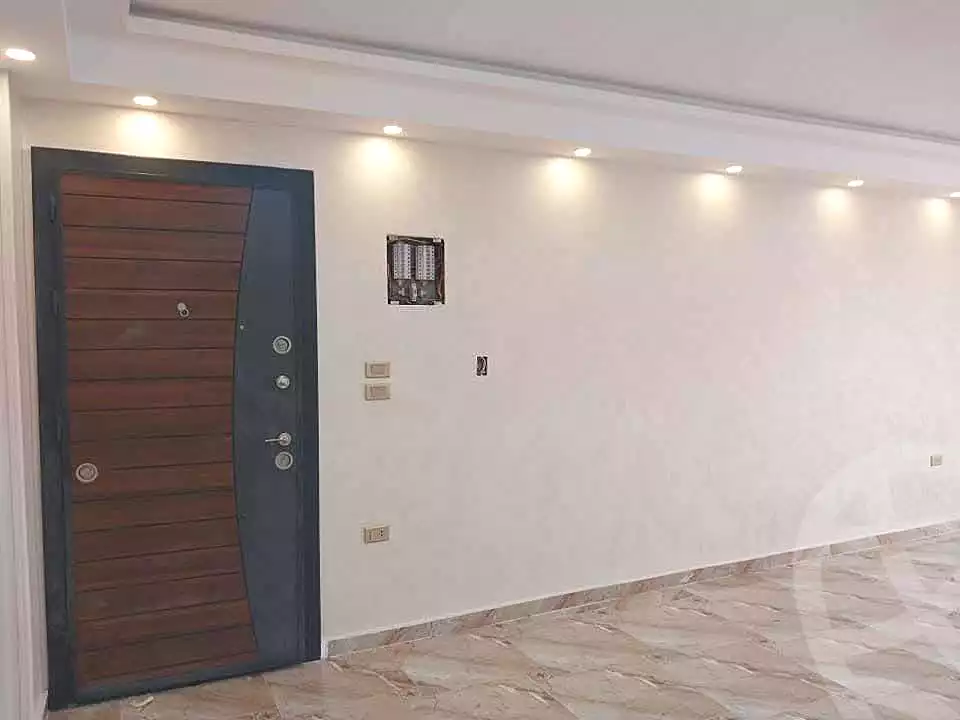 https://aqarmap.com.eg/ar/listing/6872158-for-sale-cairo-helwan-rostom-st