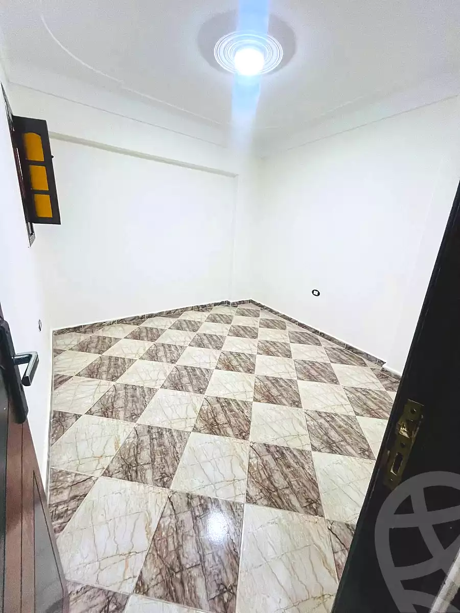 https://aqarmap.com.eg/en/listing/6872248-for-sale-alexandria-lsywf-el-falki