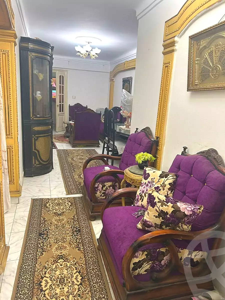 https://aqarmap.com.eg/en/listing/6872345-for-sale-alexandria-moharram-bey-bwlynw
