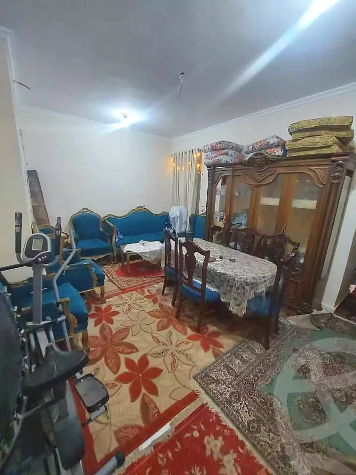 https://aqarmap.com.eg/en/listing/6872347-for-sale-cairo-helwan-el-shareaa-el-sharby-st