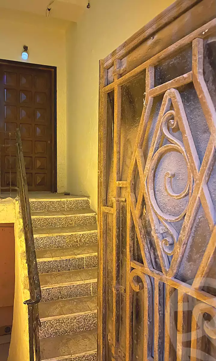 https://aqarmap.com.eg/ar/listing/6864770-for-rent-cairo-shoubra-rod-el-farag-abou-el-farag-st