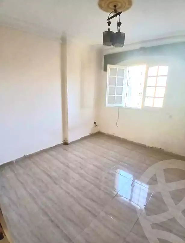 https://aqarmap.com.eg/ar/listing/6872859-for-sale-alexandria-shds