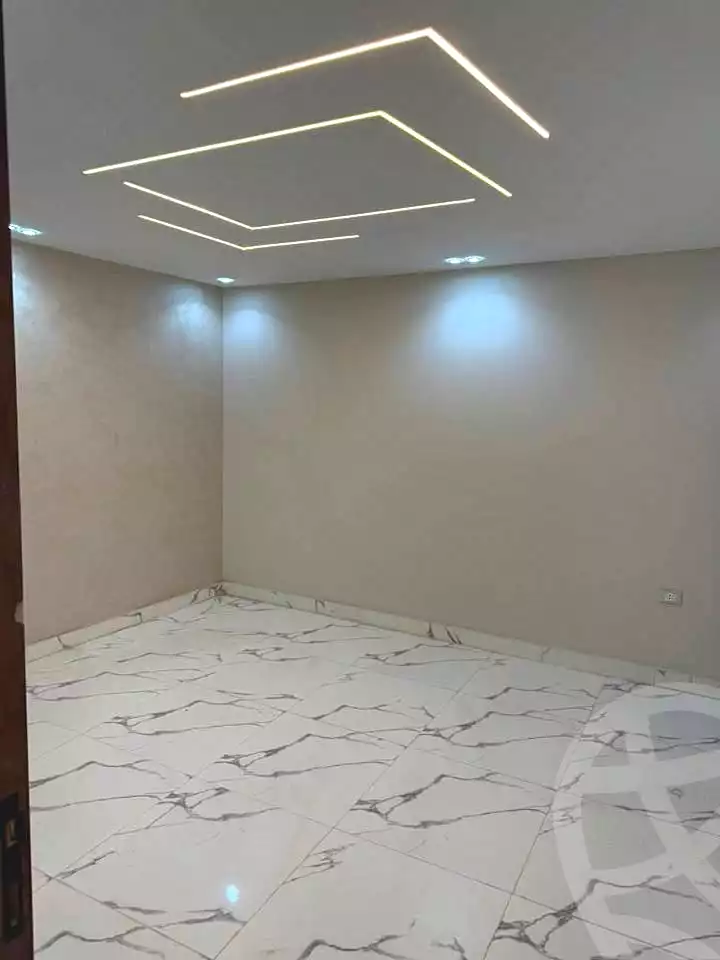 https://aqarmap.com.eg/ar/listing/6872915-for-sale-cairo-el-haram-el-lebeny-soltan-khattab-st
