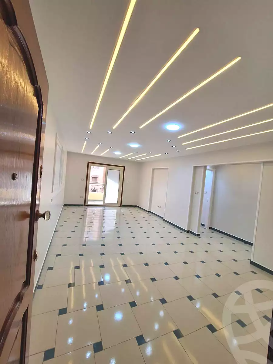 https://aqarmap.com.eg/en/listing/6873070-for-sale-alexandria-sydy-bshr-sydy-bshr-bhry-shr-mhmwd-l-yswy
