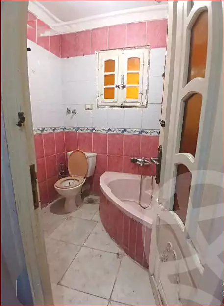 https://aqarmap.com.eg/en/listing/6873180-for-sale-alexandria-lsywf-el-falki