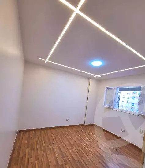 https://aqarmap.com.eg/ar/listing/6873299-for-sale-alexandria-sydy-bshr-sydy-bshr-bhry-ibrahim-el-sayed-st