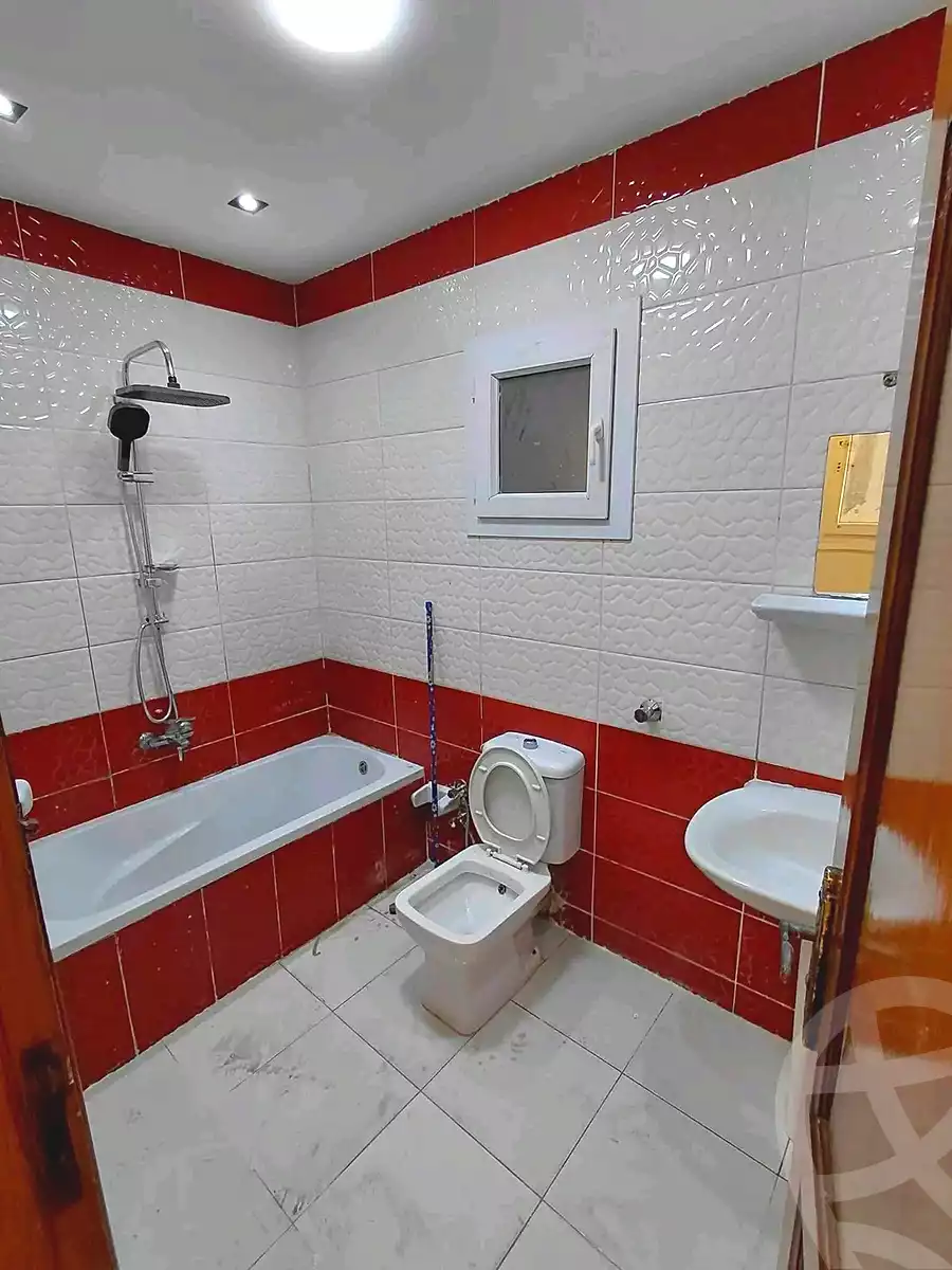 https://aqarmap.com.eg/ar/listing/6873833-for-sale-alexandria-sydy-bshr-sydy-bshr-bhry